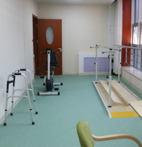 養老服務中心(起鳳街易照護) 養老服務中心(起鳳街易照護)