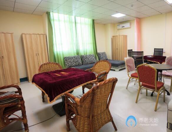 武漢市江夏區廟山社區宜家養老院