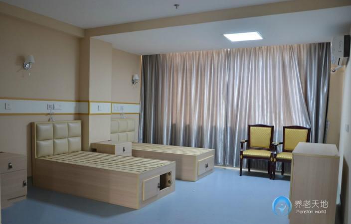 南京易發紅日養老院