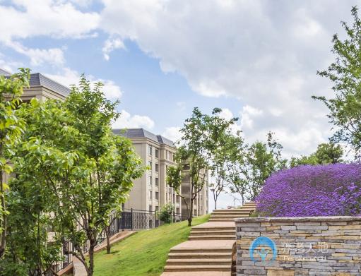 滇池康悅養老度假中心(滇池國際養老度假區 滇池康悅養老度假中心(滇池國際養老度假區