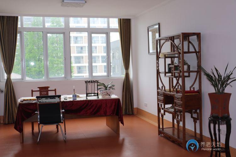 東西湖區中心福利院 東西湖區中心福利院