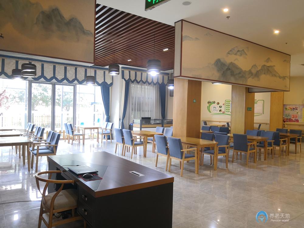 成都一暄康養海洋公園（南門）院