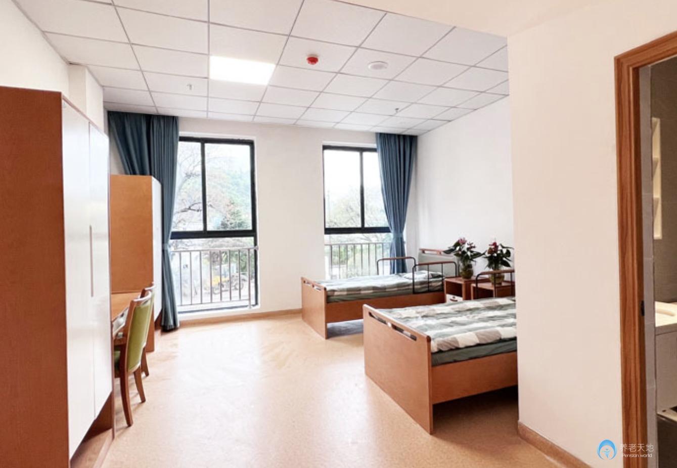 貴陽工商養(yǎng)老電池廠養(yǎng)護(hù)院 貴陽工商養(yǎng)老電池廠養(yǎng)護(hù)院