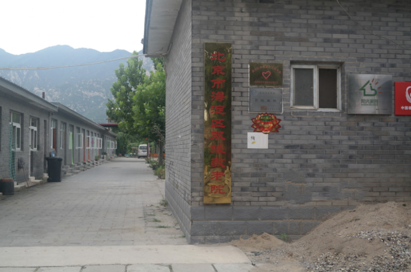 1525657001650001662.jpg 1525657001650001662.jpg