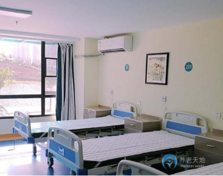 1552360633580039243.png 3.png