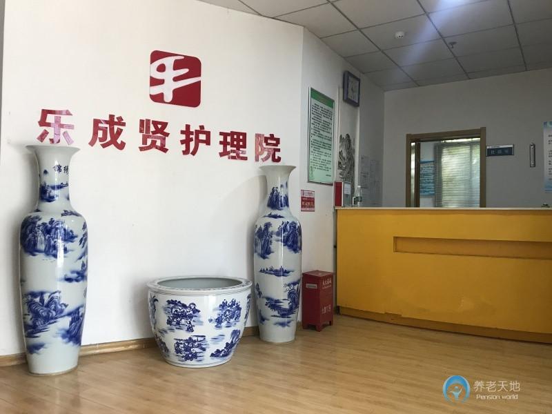 1582426512524061269.jpg 1582426512524061269.jpg