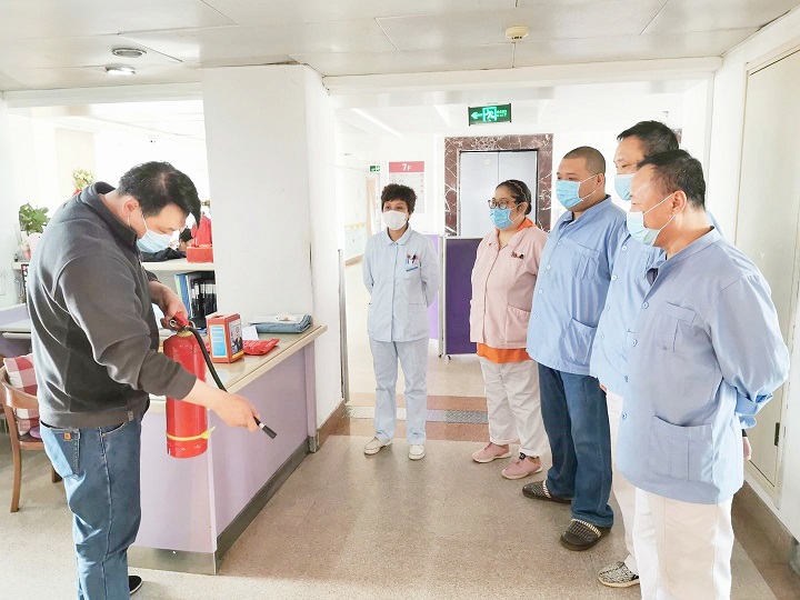 1585625730924064105.jpg 1585625730924064105.jpg