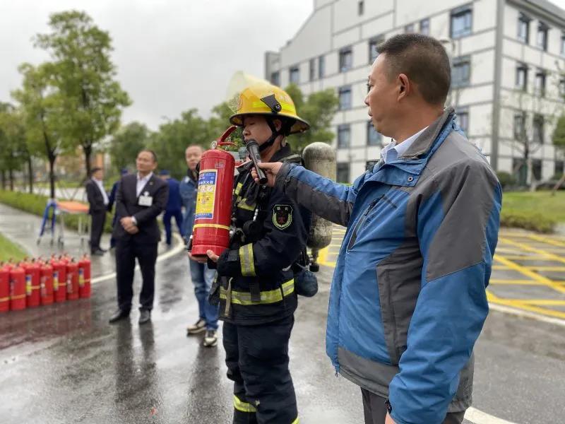 1606471727193011530.jpg 1606471727193011530.jpg